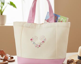 Mini bolsos de mano bordados con diseño de corazón floral inspirados en la cultura Hmong, ideales para damas de honor o baby showers. Se ofrece personalización.