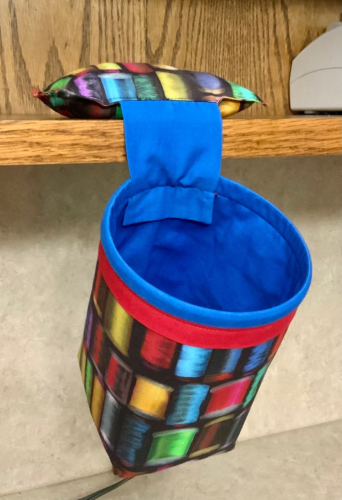 Thread Catcher with PinCushion Sewing Thread Catcher | Etsy