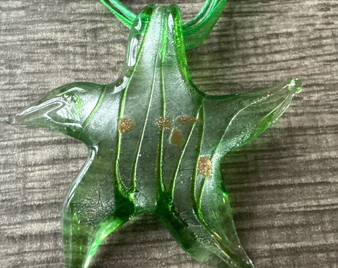 Green Starfish Pendant | Lampwork Glass Starfish | Starfish Pendant Necklace