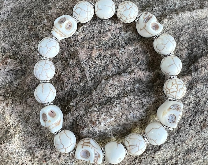 Howlite Skull Bracelet