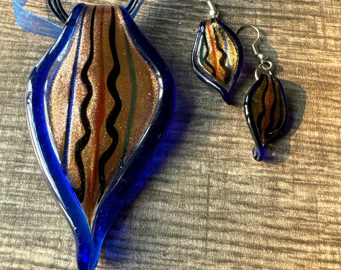 Blue Leaf Pendant | Murano Glass Leaf | Leaf Pendant Necklace & Earring Set