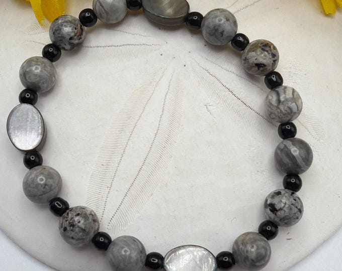 Gray Feldspar & Shell Stretch Bracelet | Beaded Bracelet | Stretch Bracelet | Shell Bracelet
