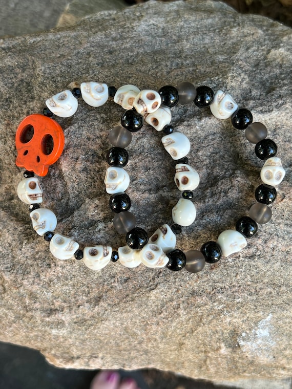Howlite Skull Bracelets (2pc)