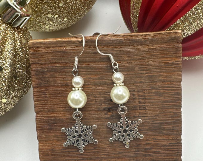 Snowflake & Pearl Earrings | Snowflake Earrings