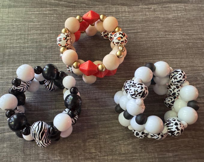 Animal Print Memory Wire Bracelet | Memory Wire Bracelet | Chunky Bead Bracelet