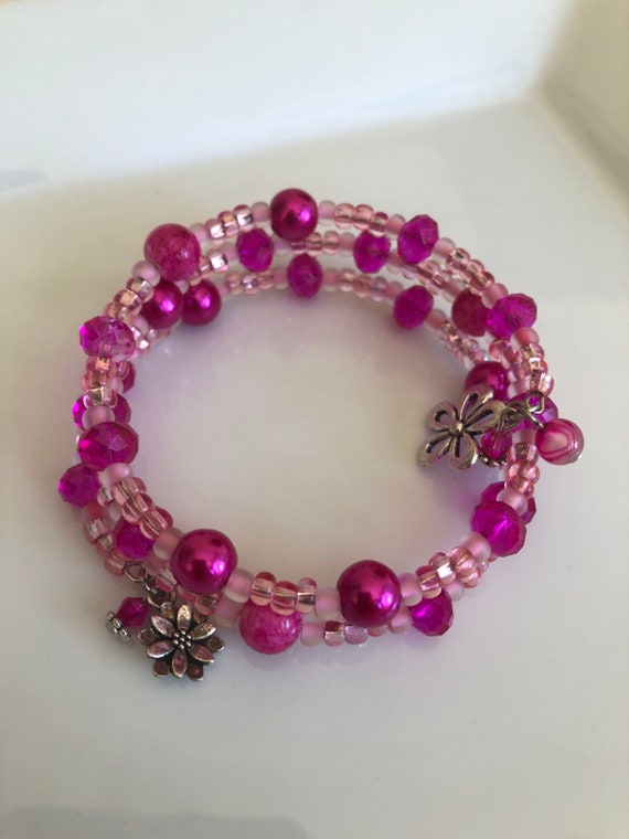 Flower Charm Pink Beaded Bracelet
