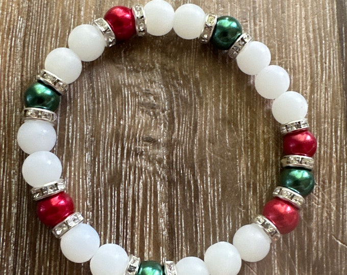 Holiday Pearl Bracelet | Christmas Bracelet | Pearl Bracelet