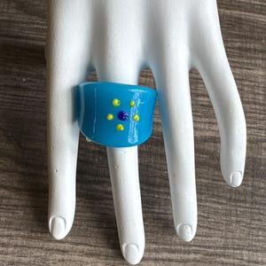 Blue Murano Glass LampWork Ring / Size 10 1/2