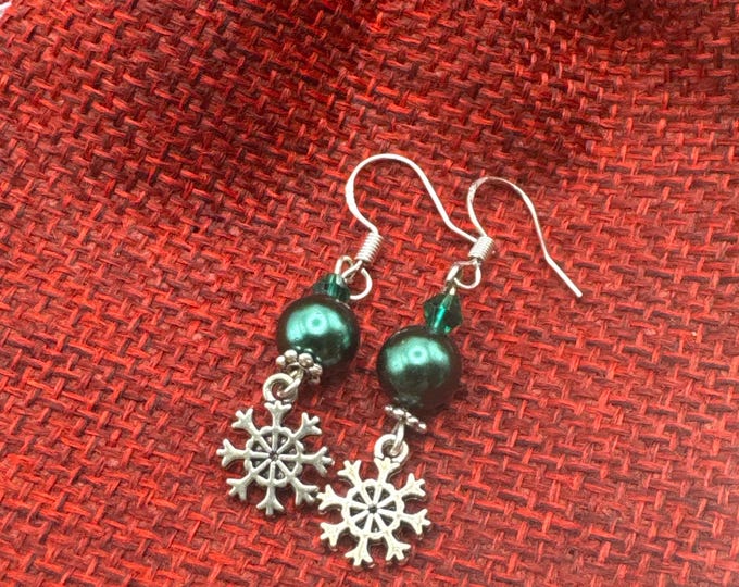 Green Pearl Bead Earrings: Tibetan Snowflake Dangle