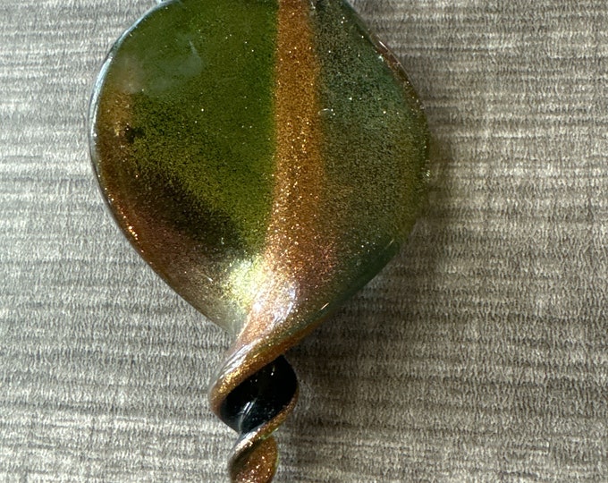 Green/Gold Lampwork Pendant Necklace