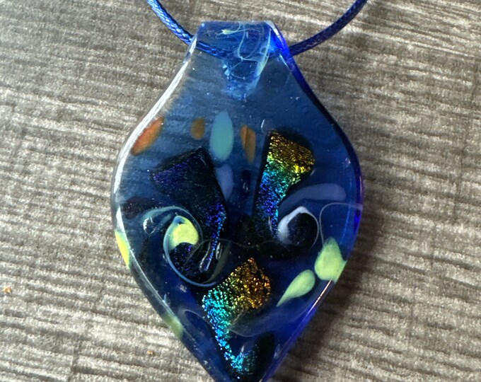 Blue Glass Leaf Pendant | Leaf Pendant Necklace