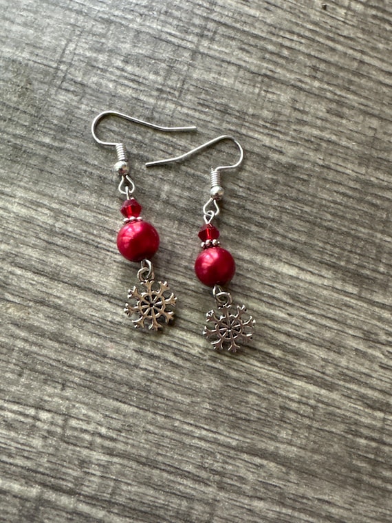 Snowflake Earrings | Red Pearl w/Snowflake Earrings | Christmas Earrings | Stocking Stuffers