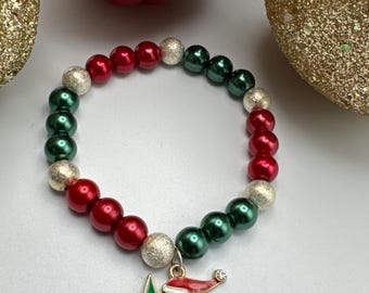 Armband med pärlor och julgranspärlor