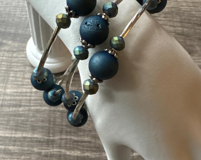 Blue Druzy Agate Memory Wire Bracelet