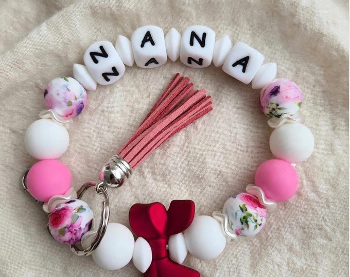 NANA Wristlet Keychain – Beaded Key Ring with Pink Floral Beads, Bow Charm & Tassel, Grandma Gift
