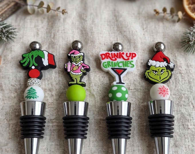 Christmas Wine Bottle Stopper – Green Character Wine Stopper, Holiday Bar Gift, Stocking Stuffer