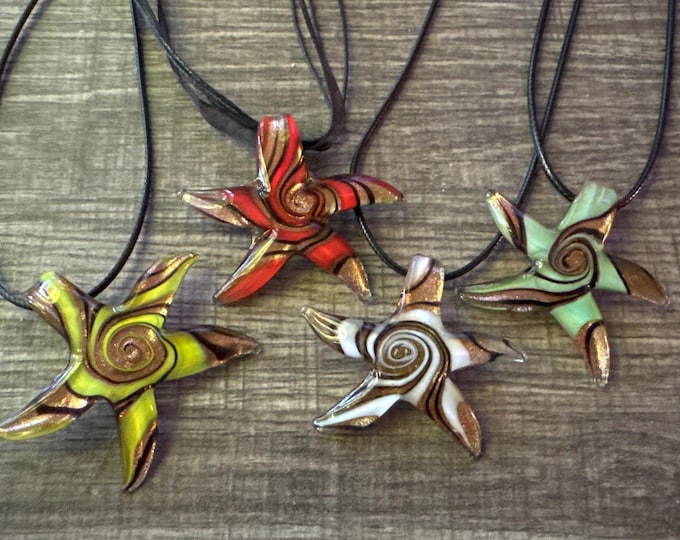Starfish Pendant Necklace | Lampwork Starfish Pendant Necklace | Starfish Jewelry