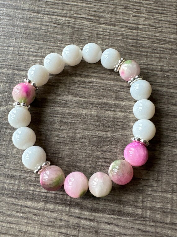 Pink Jade Glass Bead Bracelet