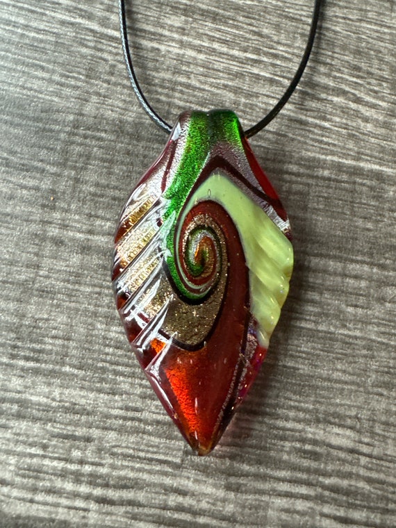 Multi-Color Leaf Pendant | Murano Glass Leaf Pendant | Leaf Pendant Necklace
