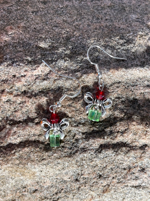 Christmas Present & Bow  Earrings