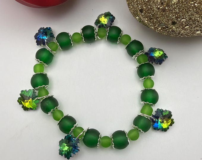 Snowflake Charm Bracelet | Snowflake Bracelet | Christmas Bracelet
