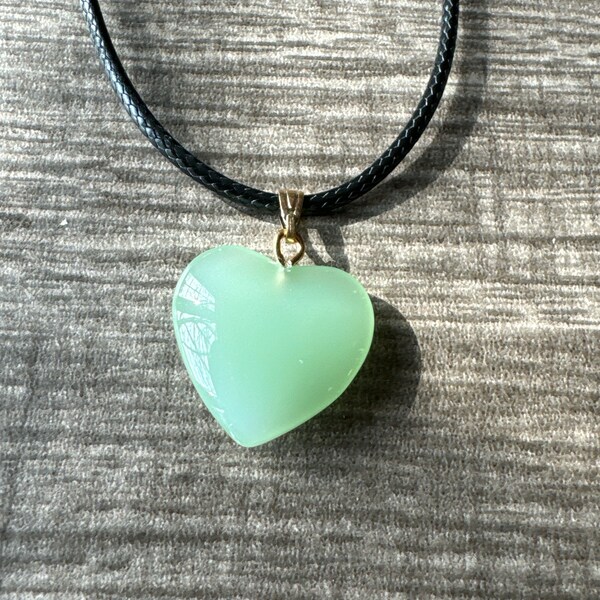 Green Agate Heart Pendant Necklace