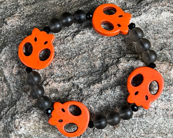 Howlite Skull Bracelet