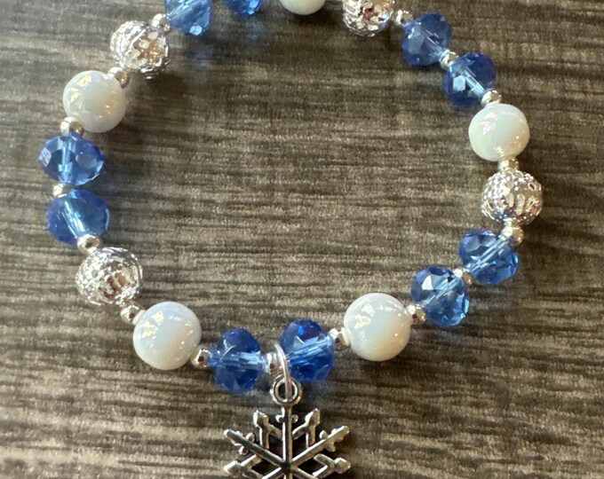 Snowflake Charm & Bead Bracelet