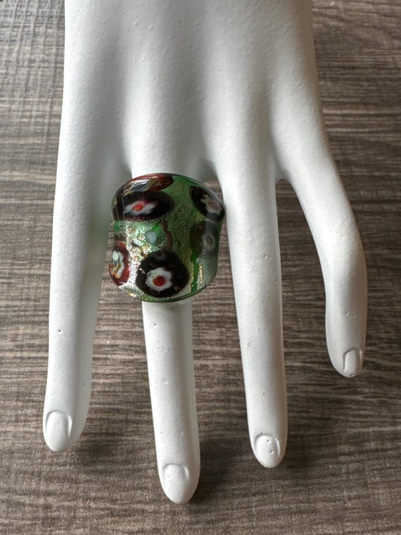 Green Thick Band Millefiori Flower Statement Glass Ring - Size 6 1/4