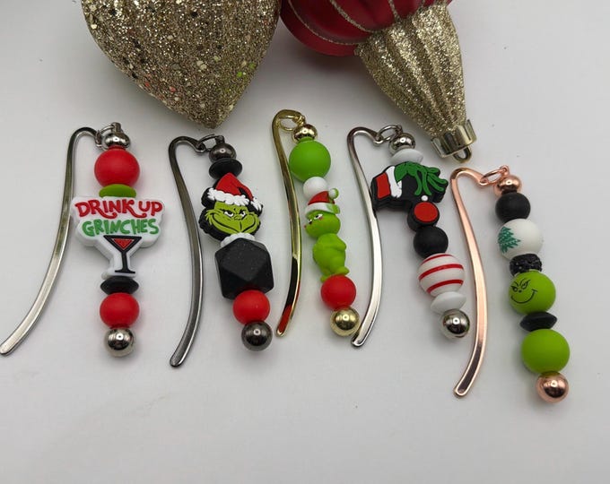 Christmas Grinch Bookmarks | Christmas Bookmarks | Beaded Bookmarks | Stocking Stuffers