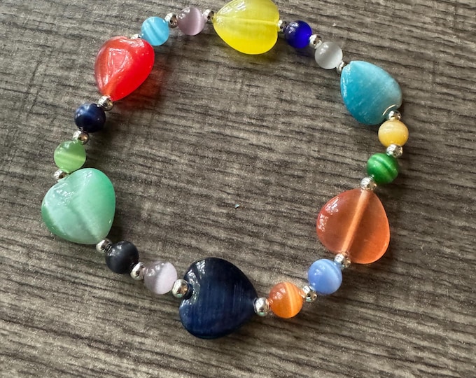 Cats Eye Heart Stretch Bracelet