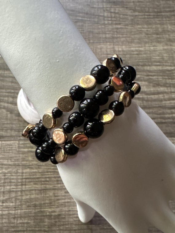 Black gemstone Bracelet | Memory Wire Bracelet | Beaded Bracelet | Black agate