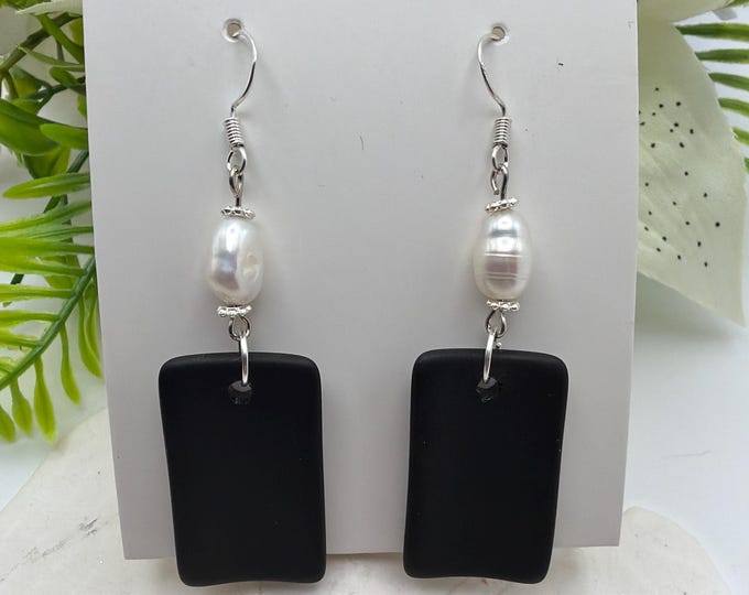 Black Sea Glass Earrings | Freshwater Pearl Earrings | Sea Glass Earrings