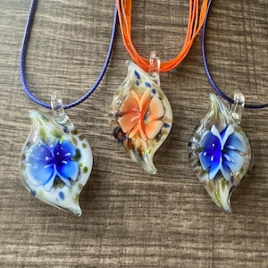 Murano inspiriert Glasblumen-Anhänger-Halskette | Blumen-Anhänger-Halskette