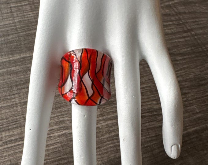 Red/White/Black Striped Ring | Murano Glass Lamp-Work Ring / Size 8