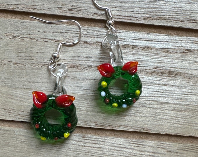 Christmas Wreath Earrings | Lampwork Glass Earrings | Glass Wreath Earrings | Stocking Stuffers