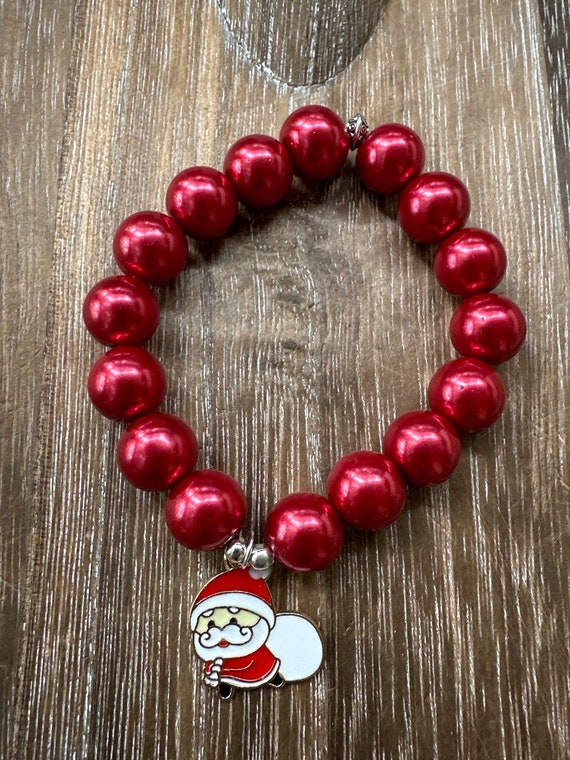 Santa Charm Red Pearl Bead Bracelet