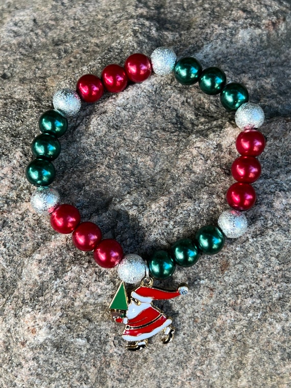 Santa Charm Pearl Bead Bracelet