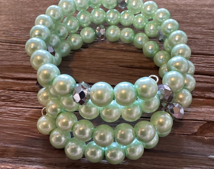 Mint Green Pearl Memory Wire | Memory Wire Bracelet | Pearl Bracelet
