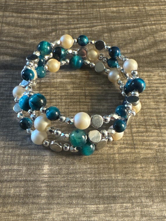 Blue Tiger Eye & Pearl Bead Memory Wire Bracelet | Tiger Eye Bracelet | Memory Wire Bracelet
