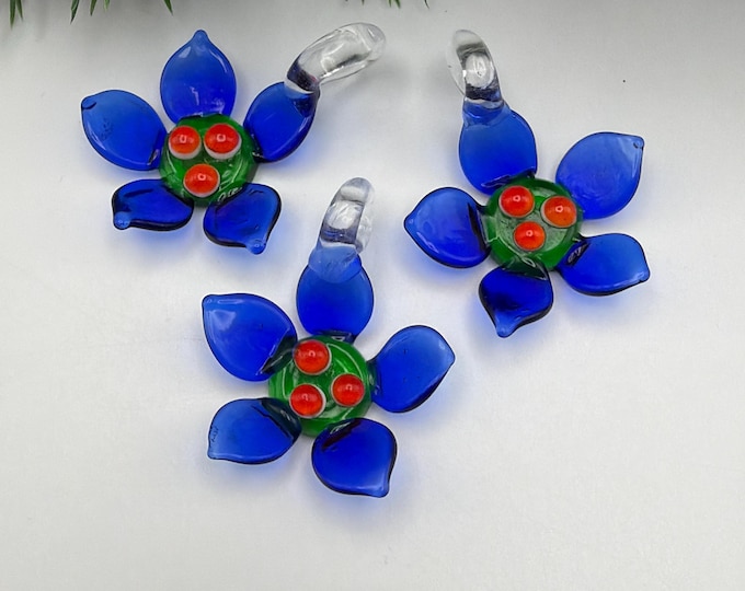 Blue Flower Pendant | Lampwork Glass Blue Flower Pendant