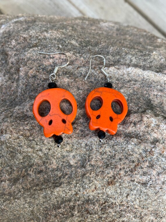 Howlite Orange Skull Earrings