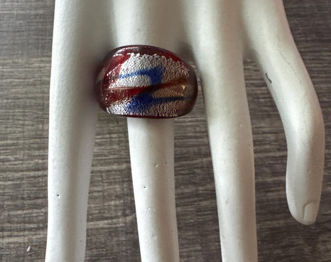 Red Glass LampWork Ring / Size 7 3/4