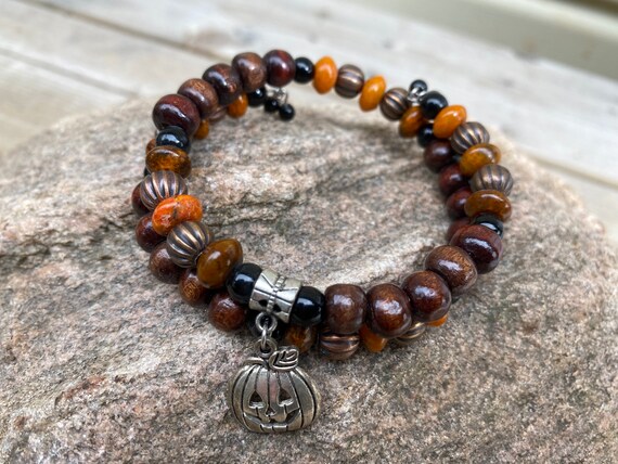 Copper Pumpkin, Wooden Bead, Black Glass ans Jasper Beaded Memory Wire Bracelet