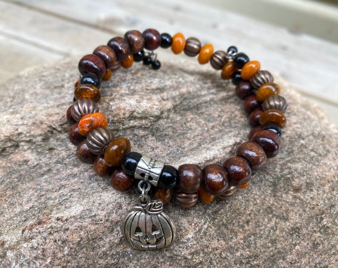 Copper Pumpkin, Wooden Bead, Black Glass ans Jasper Beaded Memory Wire Bracelet