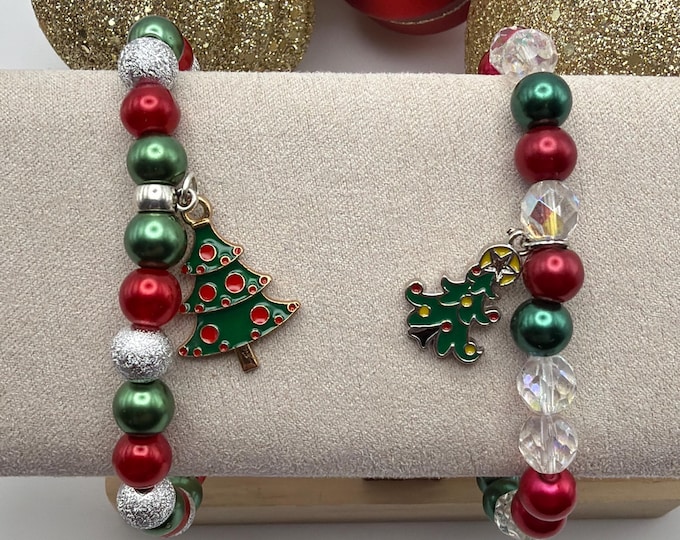 Christmas Tree Charm Bracelet: Pearl Bracelet | Holiday Bracelet