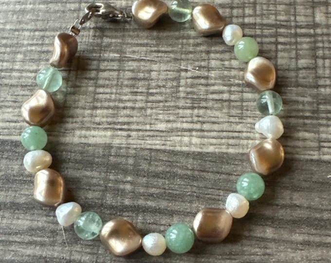 Pearl and Green Aventurine bracelet | gemstone Bracelet
