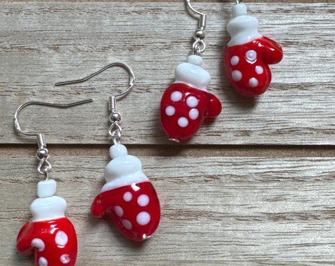 Red Mitten Glass Earrings | Lampwork Glass Mitten Earrings | Christmas Earrings | Mitten Earrings | Stocking Stuffers