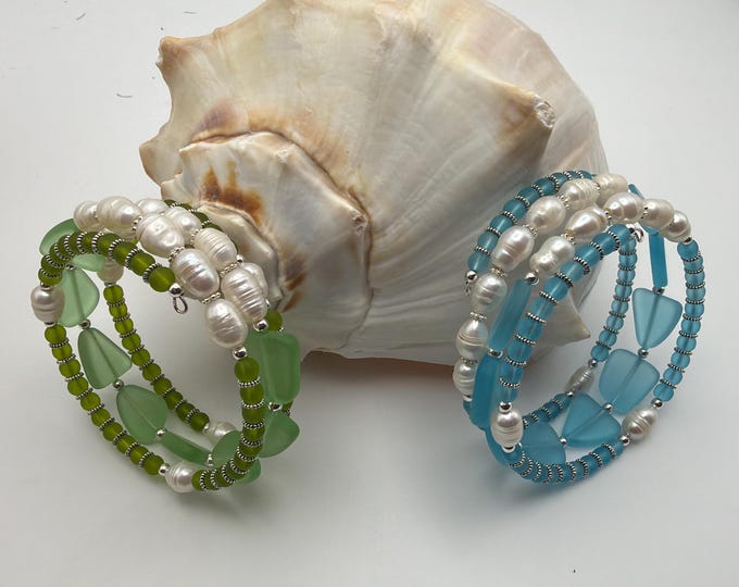 Seaglass Memory Wire Bracelet | Turquoise Blue Seaglass | Peridot Seaglass | Seaglass Bracelet