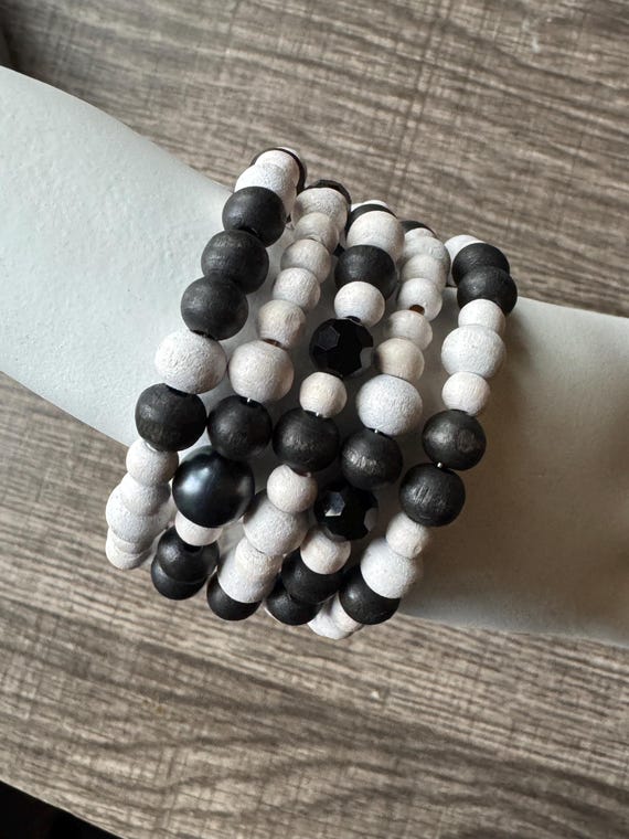 Morse Code Memory Wire Bracelet | Message in a Bracelet | Beaded Bracelet | Support Bracelet